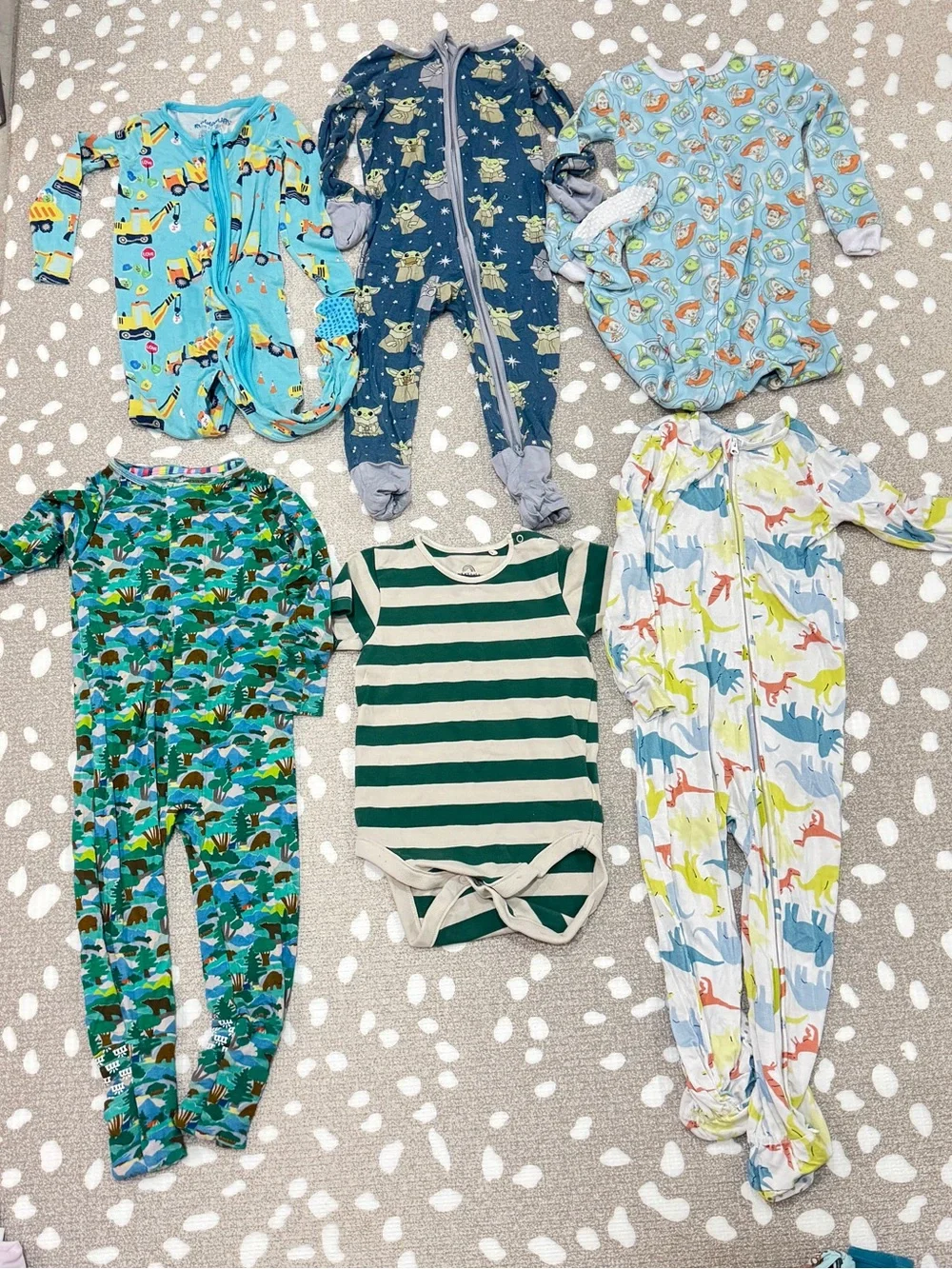Lot of 6 bamboo footies magnetic me toy story onesie baby toddler boy zippy